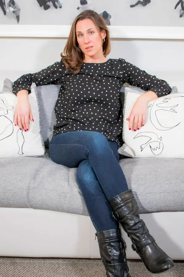Kristina (Flugbegleiterin) mag Bettgeschichten